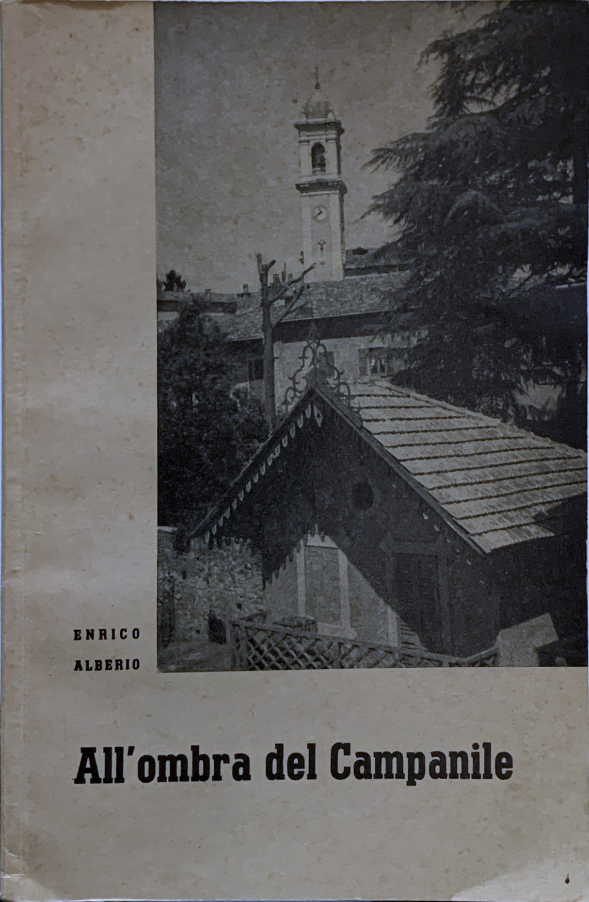 All'ombra del campanile