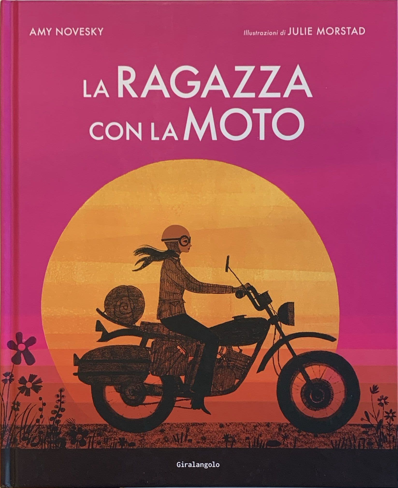La ragazza con la moto
