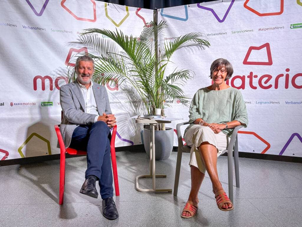 Docenti, supplenti e personale scolastico: il lungo lavoro di preparazione per riportare gli studenti in classe