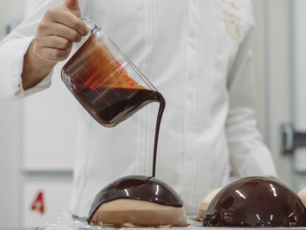 Andrea Buosi, maestro del cioccolato: “Il segreto è nella qualità, non nella moda”