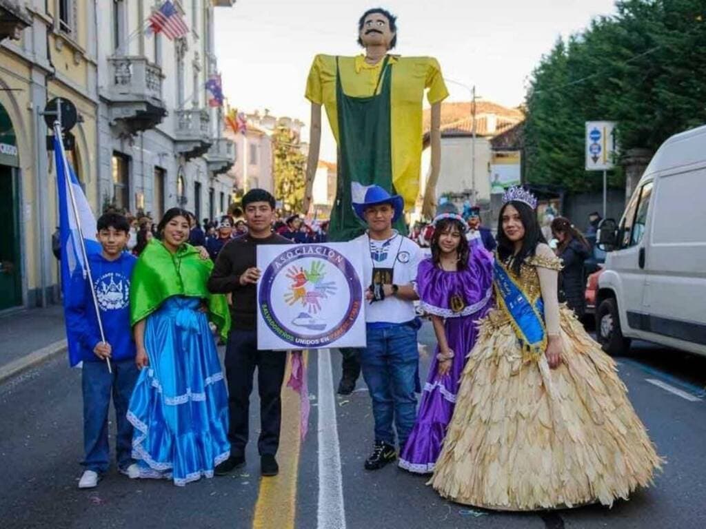 “Avete imparato a fidarvi di noi”, la rivincita della comunità di El Salvador in provincia di Varese