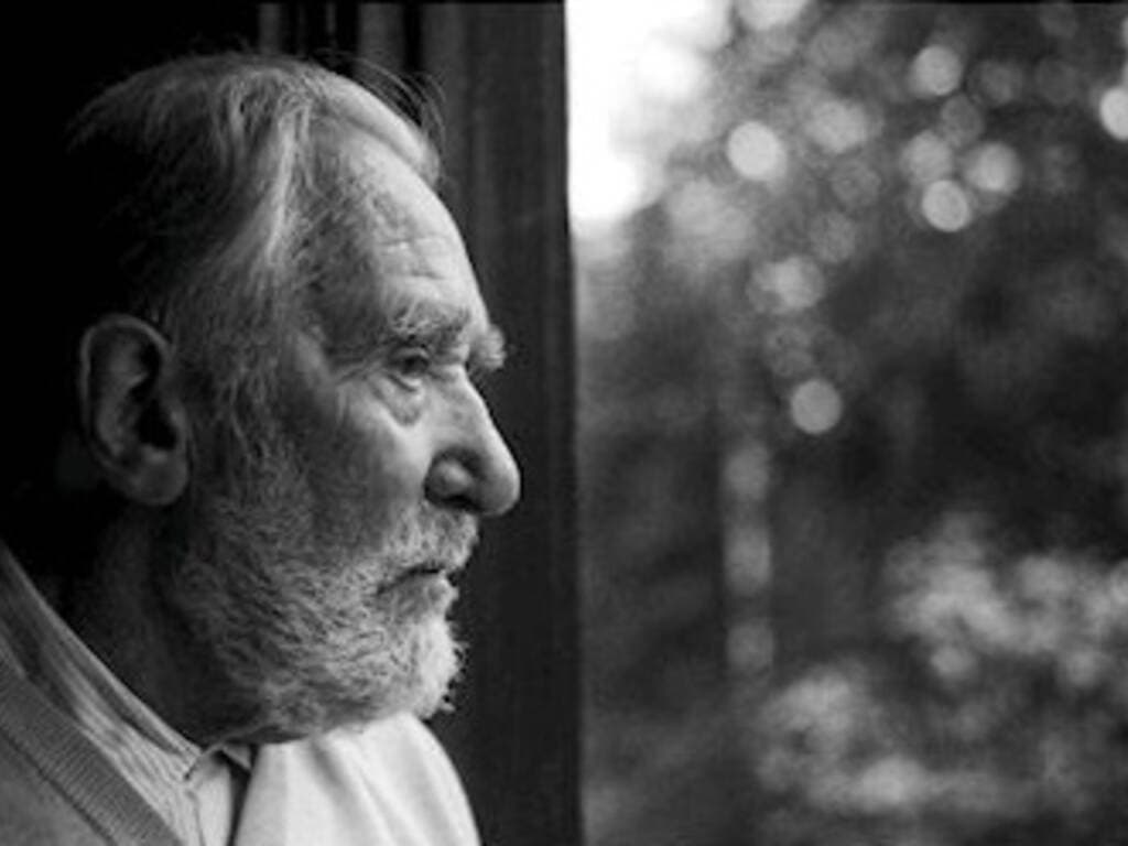 Rigoni Stern e la memoria della montagna: a Castronno una serata con Sergio Di Benedetto