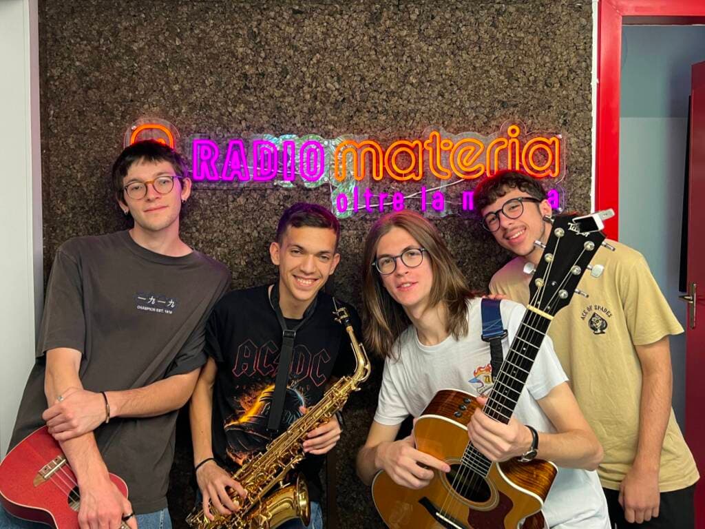 Lavorincorso, quattro giovani pronti a tenere alto il vessillo del folk in dialetto lombardo