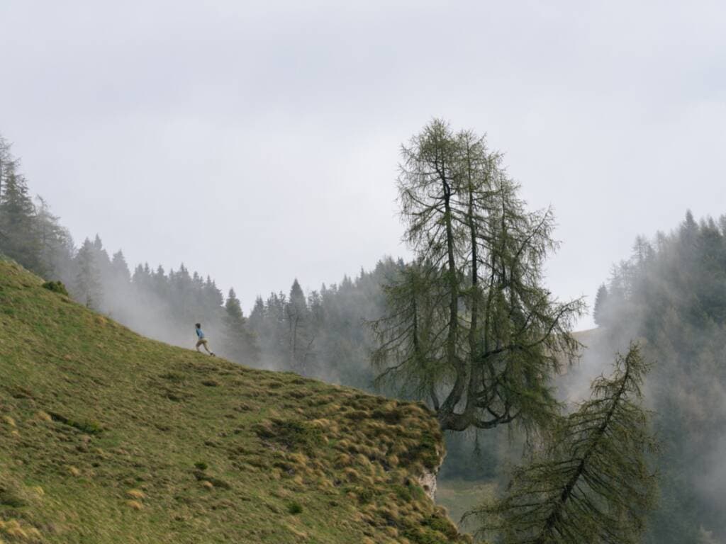 La montagna è donna: a Castronno arrivano le storie di sei rifugiste “Straordinarie”